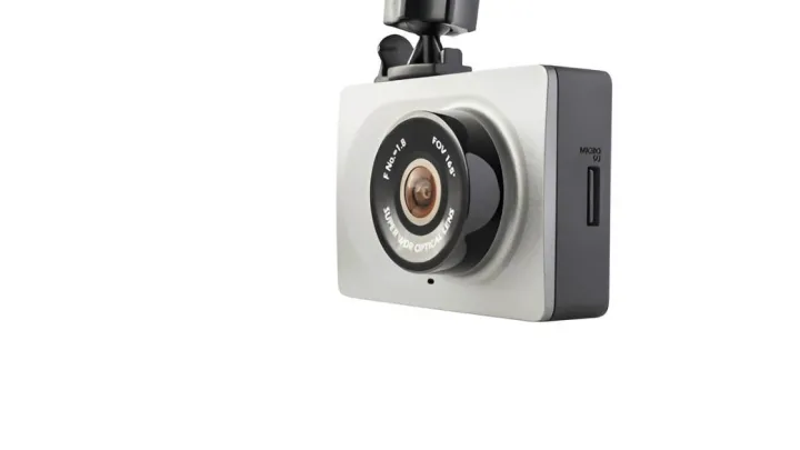 How Do You Attach a Dash Cam to Your Car: Quick & Easy Steps (2026)