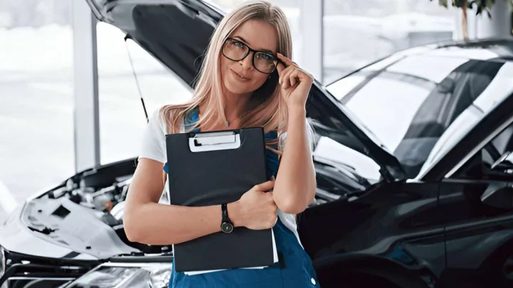 How To Clean Under the Hood of Your Car: Quick Tips (2026 USA Guide)